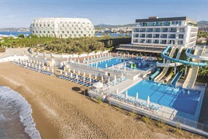 Hotel Gold Island