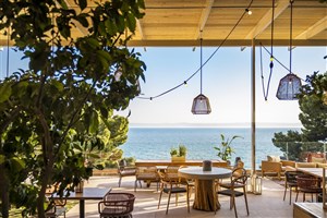 Dalmacija Places Hotel