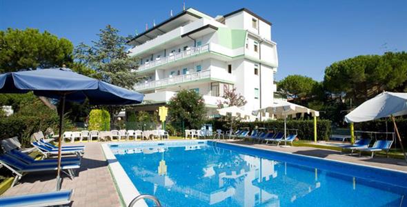 Hotel Old River