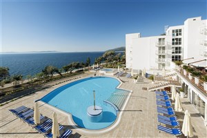 hotel & casa Valamar Sanfior