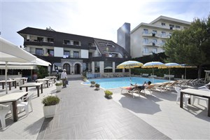 Hotel Oaz