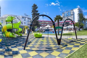 Hotel Flamingo Beach (Avliga Beach)